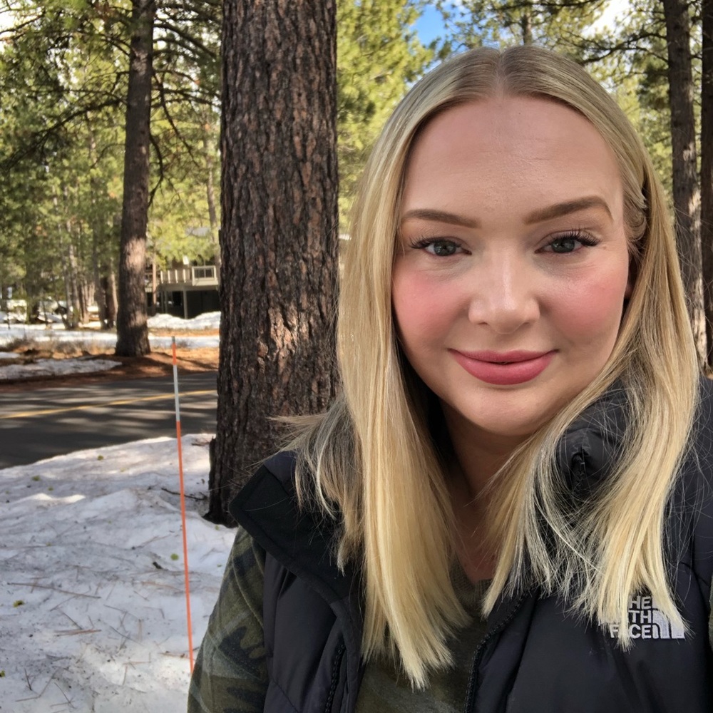 Meet your Posher, Breea